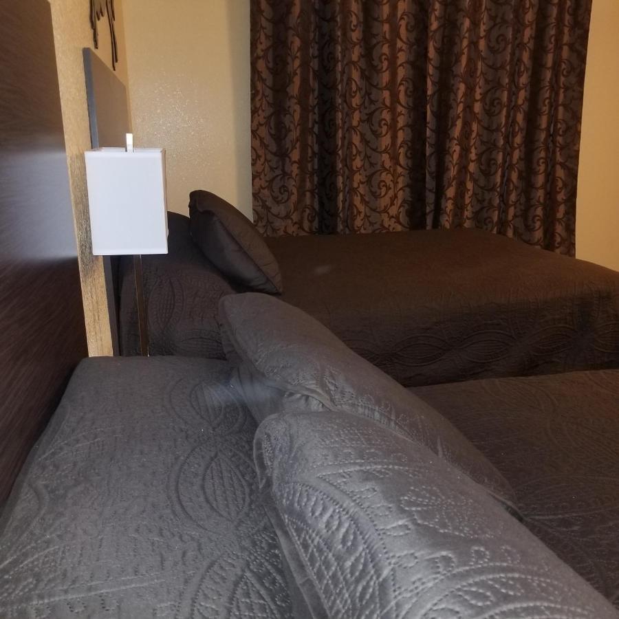 Frontier Lodge Lander Εξωτερικό φωτογραφία