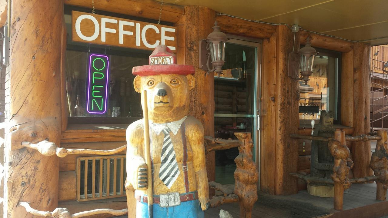 Frontier Lodge Lander Εξωτερικό φωτογραφία